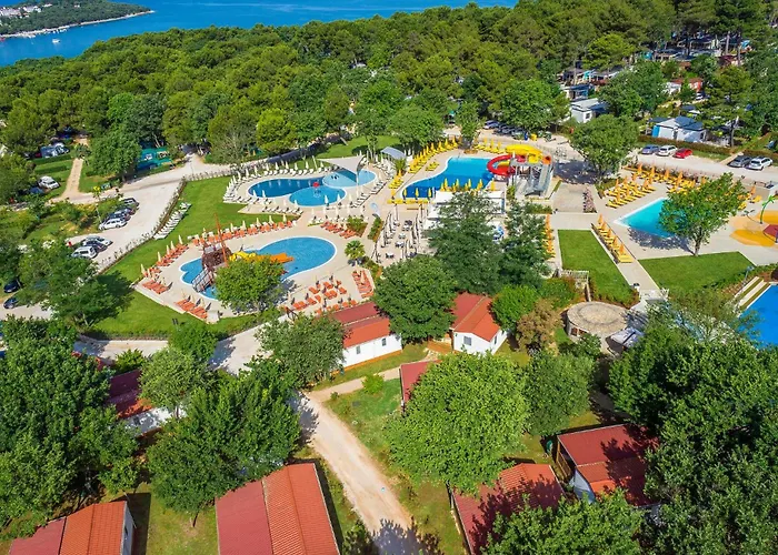 Awesome Stacaravan In Tar Campeggio Porec